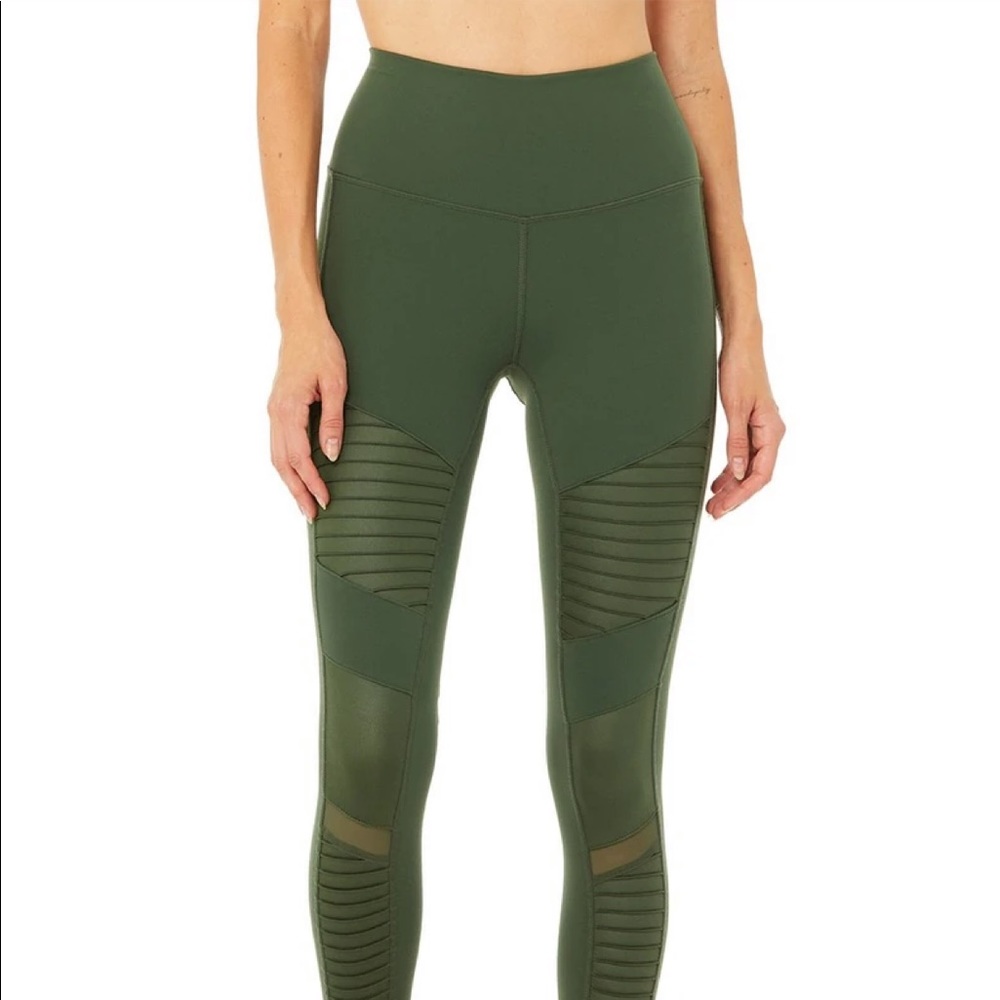 Alo Yoga Motto Legging